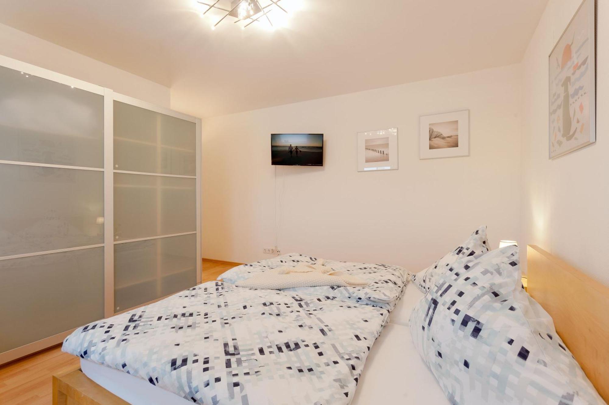 Fh Das Blaue Haus Am Peenestrom Peenemunde Extérieur photo